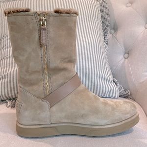 Beige UGG Boots - Women’s Size 7